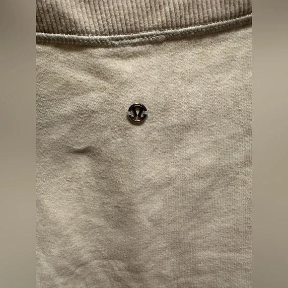 Lululemon Good Karma Pullover - Picture 9 of 9
